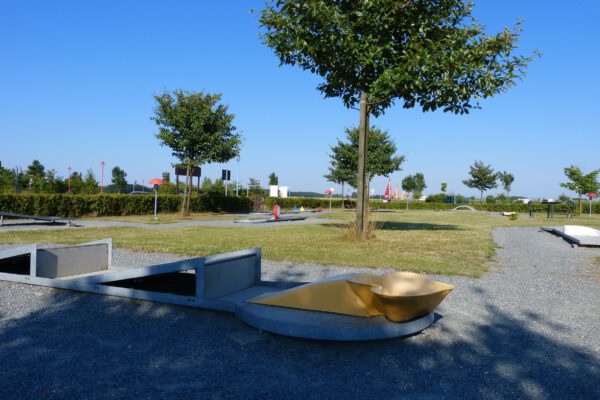 Minigolf 03 (Web) Minigolf 03 (Web)