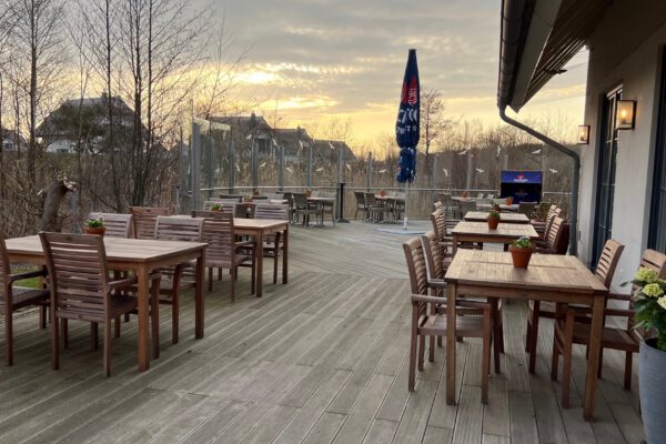 Restaurant 05 (Web) Restaurant 05 (Web)