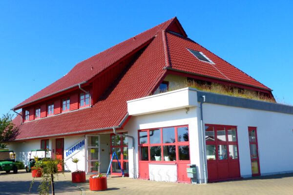 Rezeption 01 (Web) Rezeption 01 (Web)